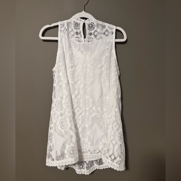 Doe & Rae Leah Lace Tank White Size S NWT - Picture 3 of 4